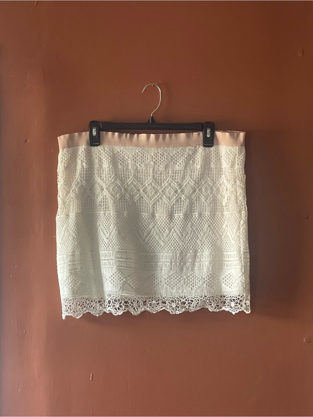 Cream Crochet Lace Pencil Skirt